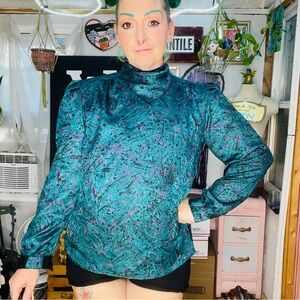Green and Blue Puff Sleeve Blouse with Mandarin Collar Size 10